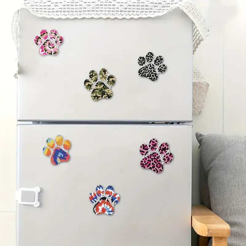 Diamond Painting Magnete – Set mit 6 Hundepfötchen