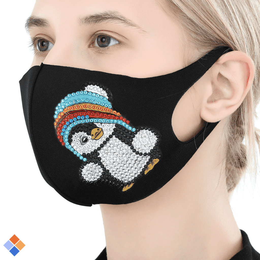 DIY-Maske Pinguin mit Mütze